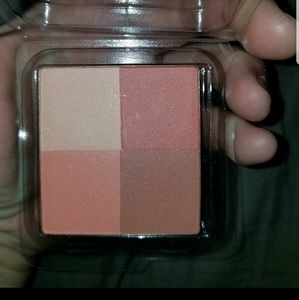 Laura mercier shimmer quad